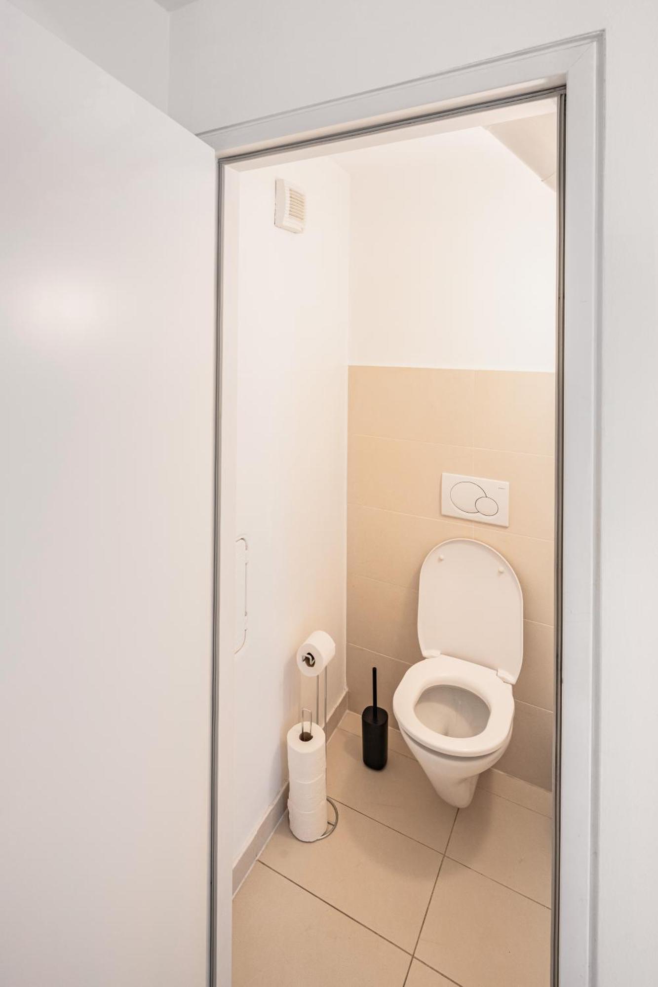 Gemuetliches, Ruhiges Apartment - 90M2 Mit Garten Und Terrasse Wien Eksteriør bilde