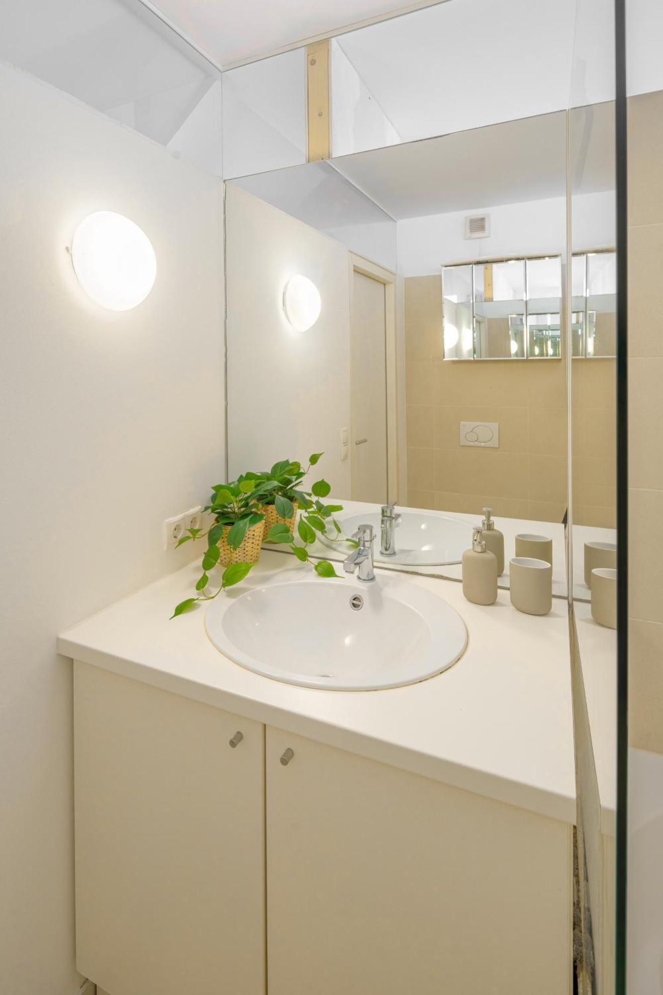 Gemuetliches, Ruhiges Apartment - 90M2 Mit Garten Und Terrasse Wien Eksteriør bilde